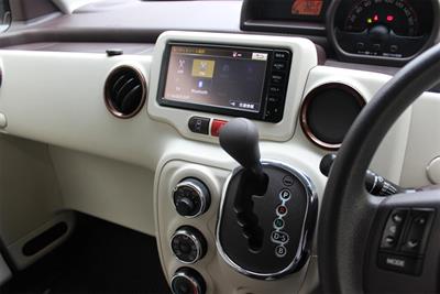 2014 Toyota Porte - Thumbnail