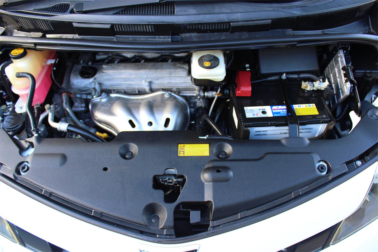 2014 Toyota Estima