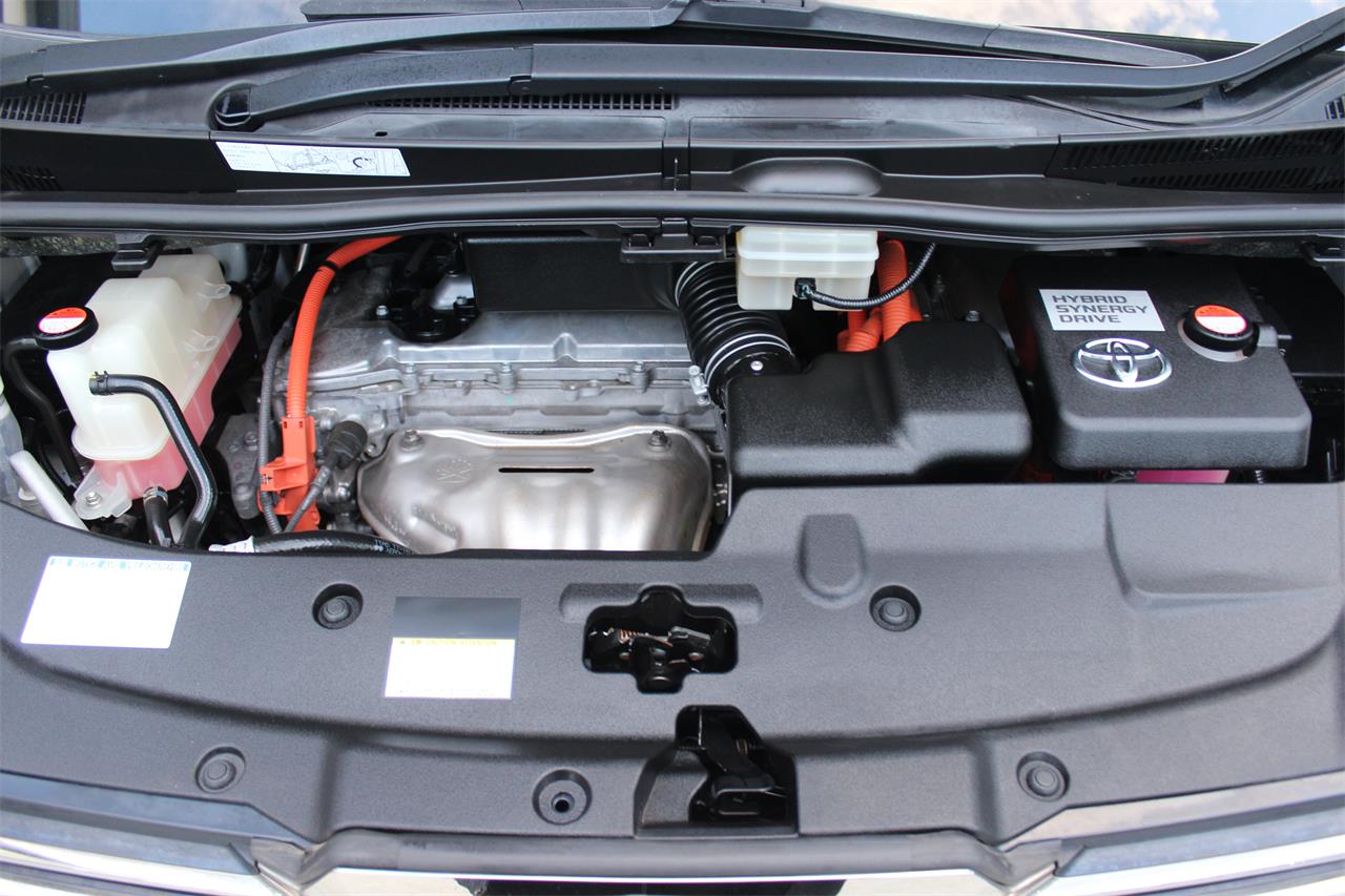 2017 Toyota Vellfire