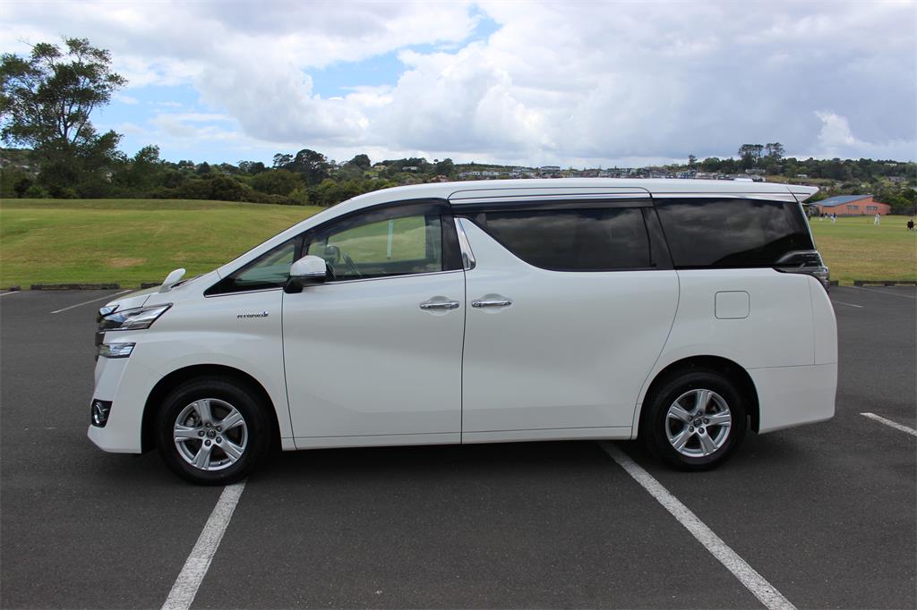 2017 Toyota Vellfire
